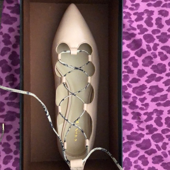 Coach Shoes - Coach EUC Justine lace up cream flats 8